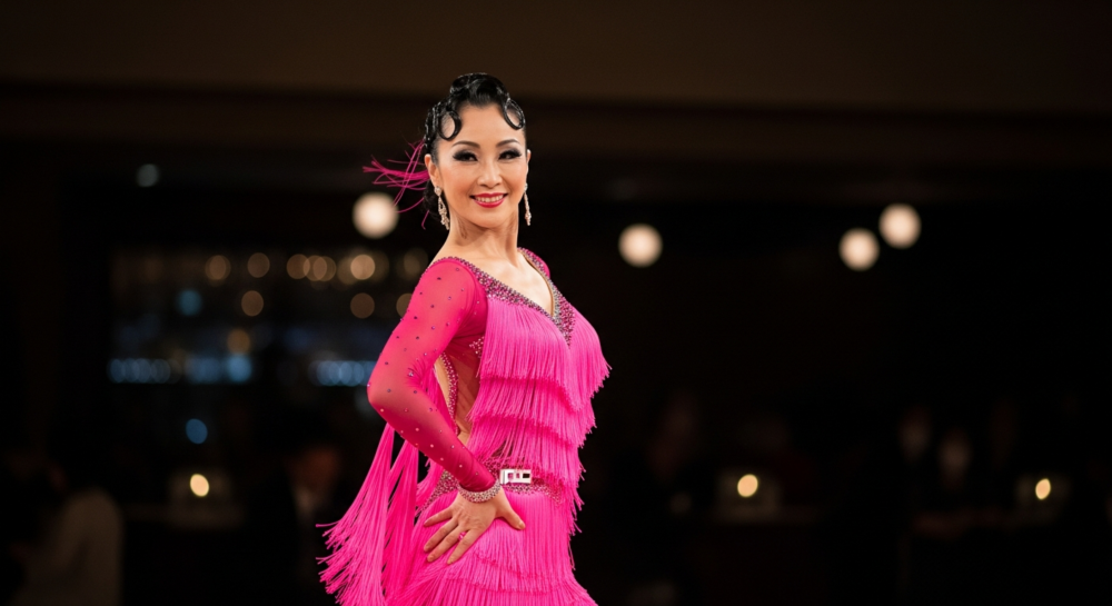 トレンドのラテン衣装を自分の踊り方に合わせて最適化していく